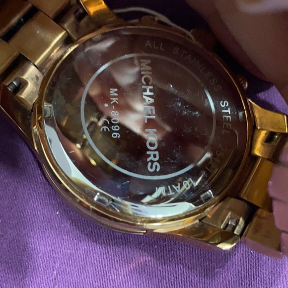 Watch 🕰 - Picture 6 of 8